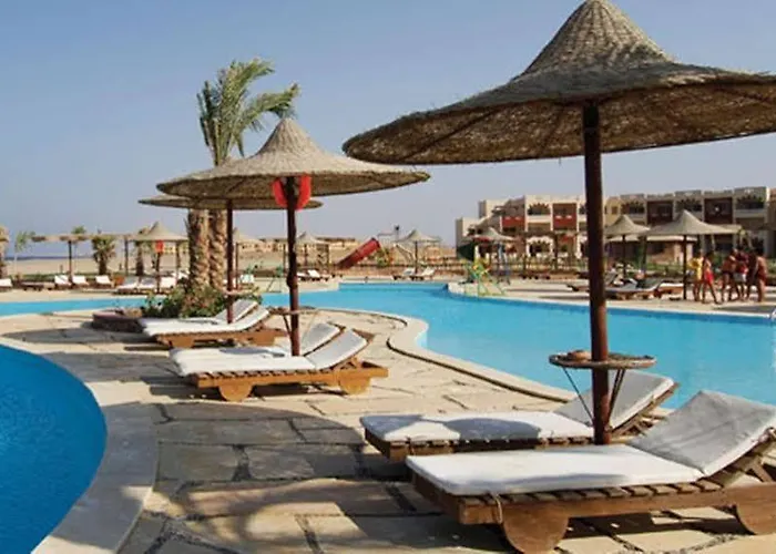 Bliss Nada Hotel 4*